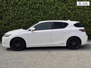Used Lexus CT 2015 for sale - 79650960: Photo
