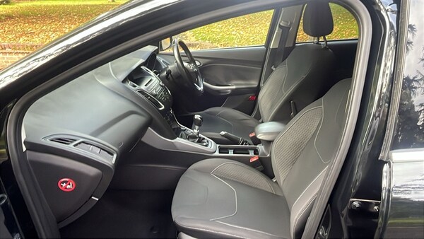 Used Ford Focus 2015 for sale - 76143325: Photo 29