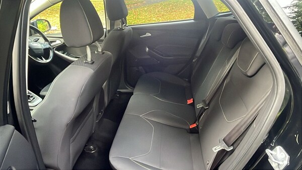 Used Ford Focus 2015 for sale - 76143325: Photo 31