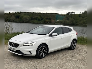 Used Volvo V40 2018 for sale - 78529495: Photo
