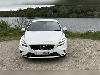 Used Volvo V40 2018 for sale - 78529495: Photo