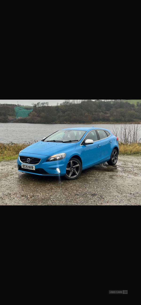Used Volvo V40 2015 for sale - 76433654: Photo 1