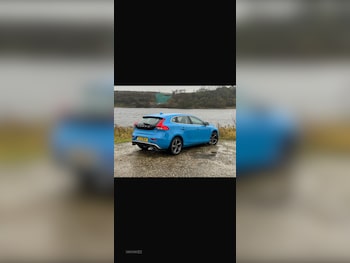 Used Volvo V40 2015 for sale - 76433654: Photo