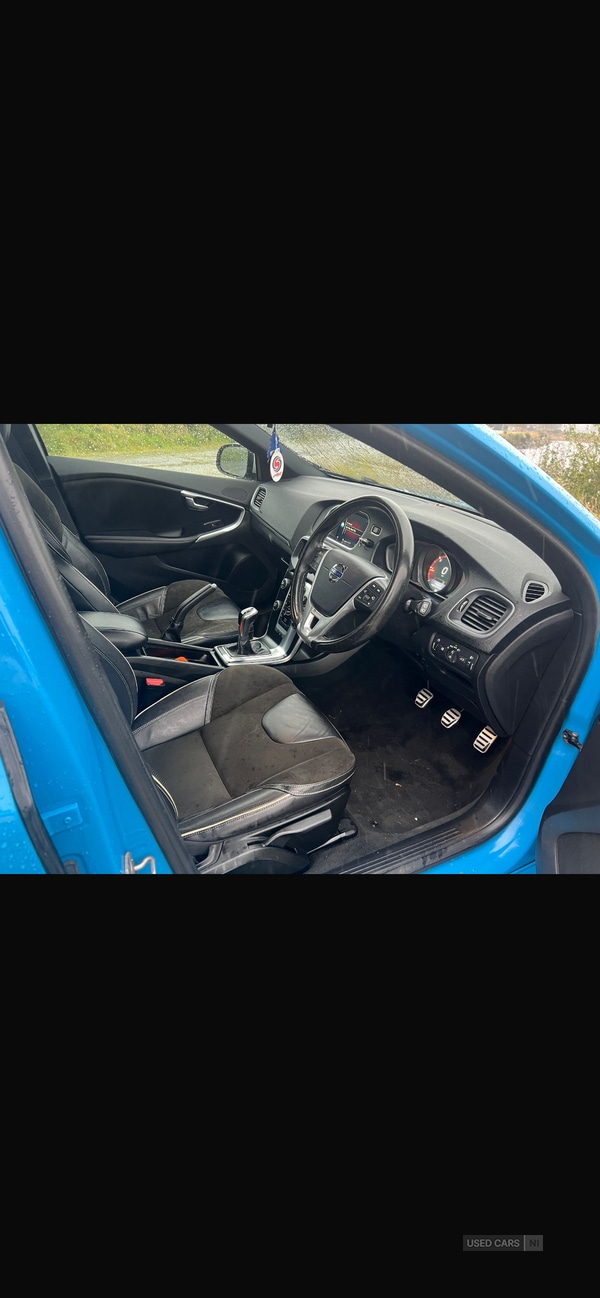 Used Volvo V40 2015 for sale - 76433654: Photo 8