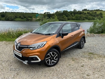 Used Renault Captur 2018 for sale - 78947830: Photo