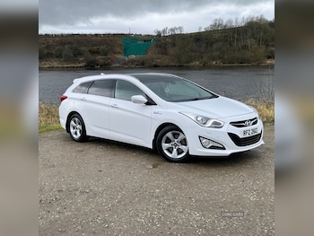 Used Hyundai i40 2014 for sale - 77659373: Photo