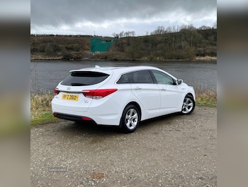 Used Hyundai i40 2014 for sale - 77659373: Photo