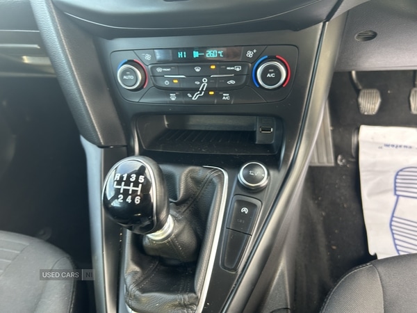 Used Ford Focus 2017 for sale - 76667670: Photo 10