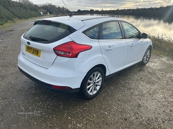 Used Ford Focus 2017 for sale - 76667670: Photo 3