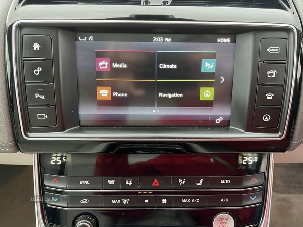 Used Jaguar XE 2016 for sale - 77684889: Photo 5