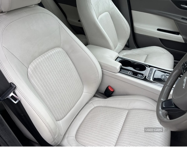 Used Jaguar XE 2016 for sale - 77684889: Photo 7