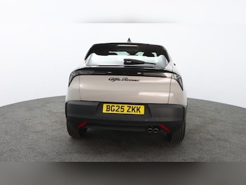 Used Alfa Romeo Junior 2025 for sale - 77427177: Photo