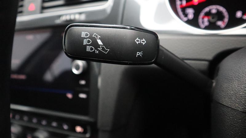 Used Volkswagen Golf 2018 for sale - 77117324: Photo 24