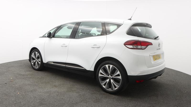 Used Renault Scenic 2017 for sale - 77117076: Photo 5