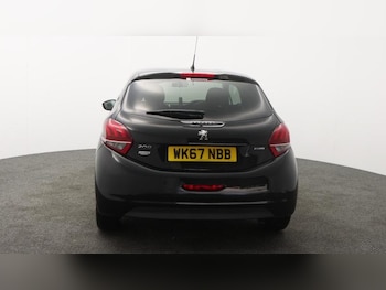 Used Peugeot 208 2017 for sale - 77427176: Photo