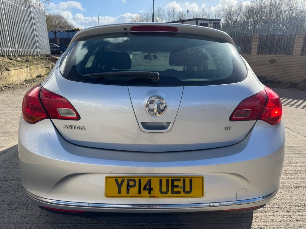 Used Vauxhall Astra 2014 for sale - 77835713: Photo 8