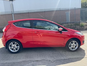 Used Ford Fiesta 2015 for sale - 79385185: Photo