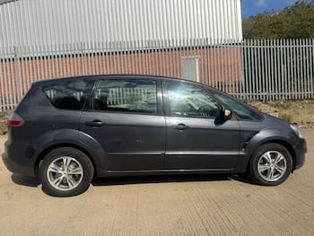 Used Ford S-Max 2010 for sale - 79632527: Photo