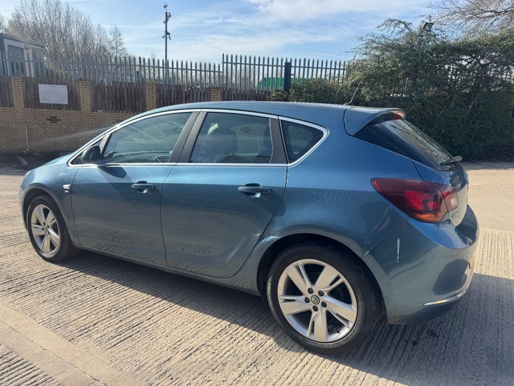 Used Vauxhall Astra 2014 for sale - 77673604: Photo 11