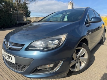 2014 (14) - 1.4i 16V SRi 5dr