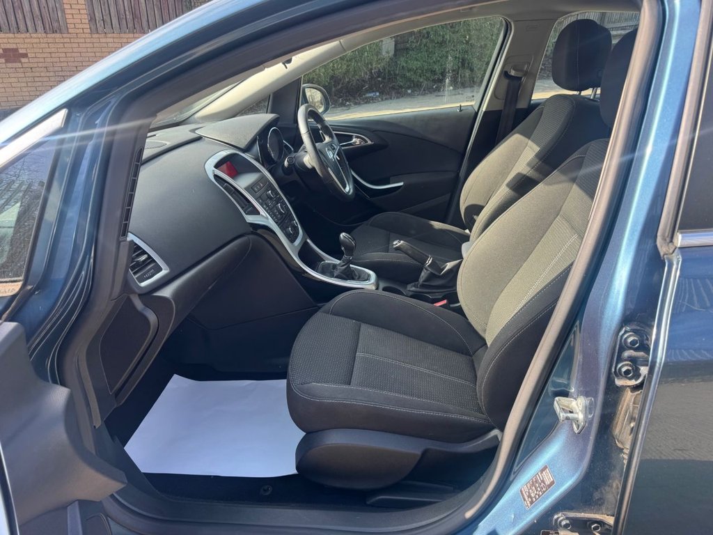 Used Vauxhall Astra 2014 for sale - 77673604: Photo 5