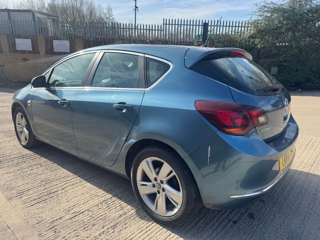 Used Vauxhall Astra 2014 for sale - 77673604: Photo 6
