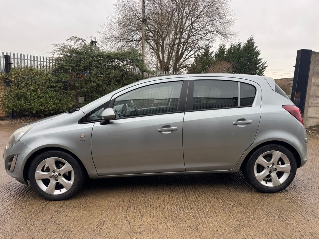 Used Vauxhall Corsa 2013 for sale - 77212852: Photo 2