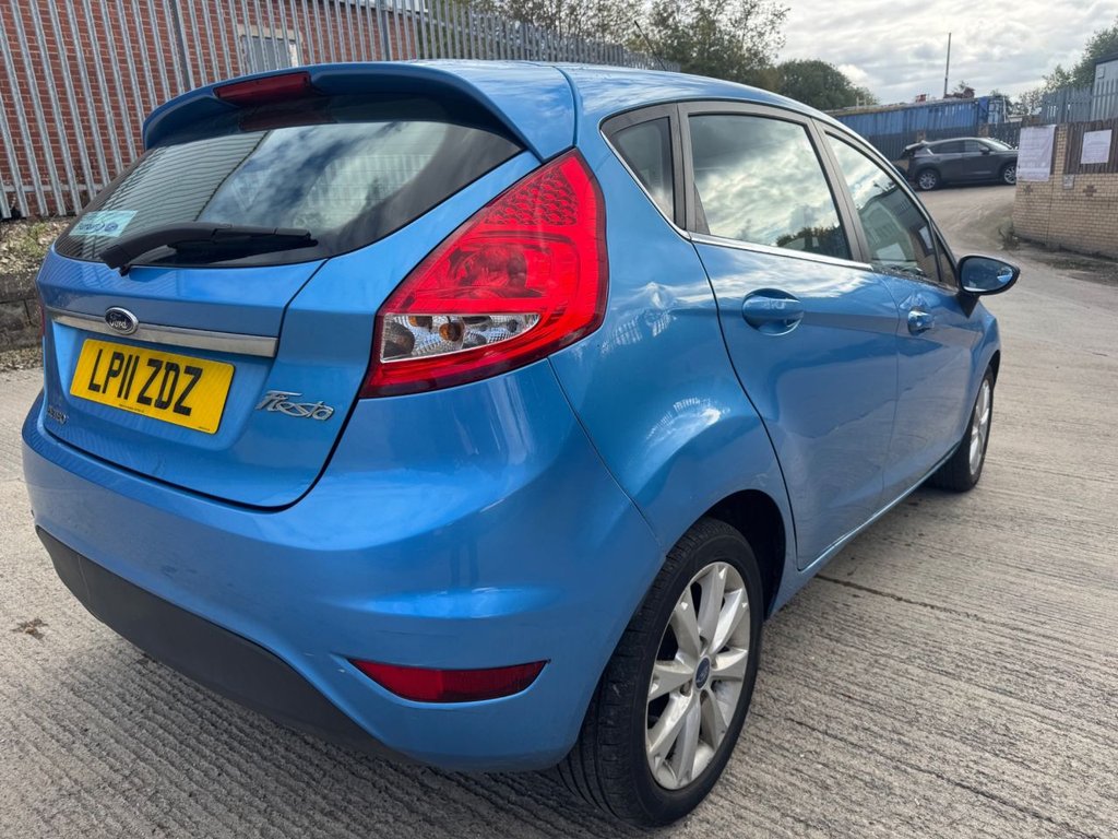 Used Ford Fiesta 2011 for sale - 76356861: Photo 10