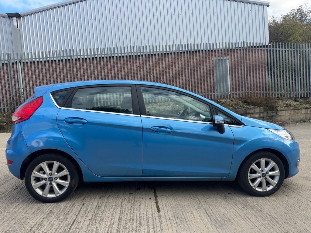 Used Ford Fiesta 2011 for sale - 76356861: Photo 4