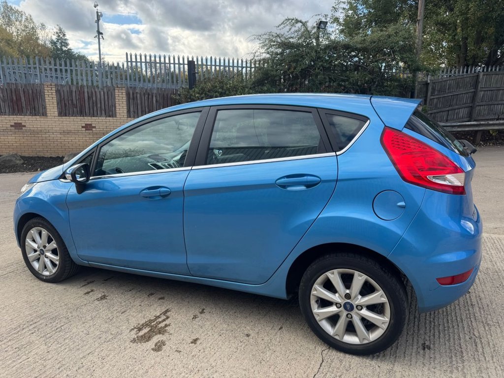 Used Ford Fiesta 2011 for sale - 76356861: Photo 6
