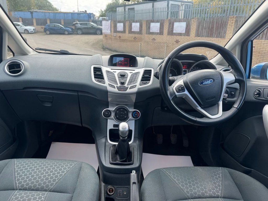 Used Ford Fiesta 2011 for sale - 76356861: Photo 7