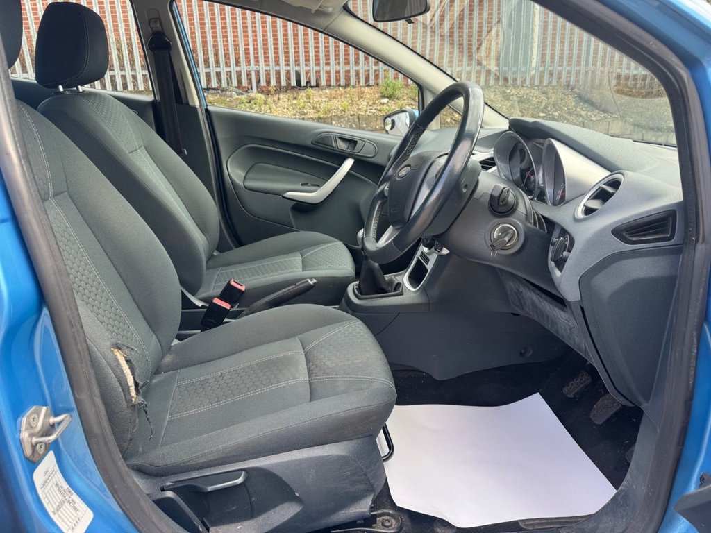 Used Ford Fiesta 2011 for sale - 76356861: Photo 9