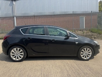 Used Vauxhall Astra 2012 for sale - 75502483: Photo