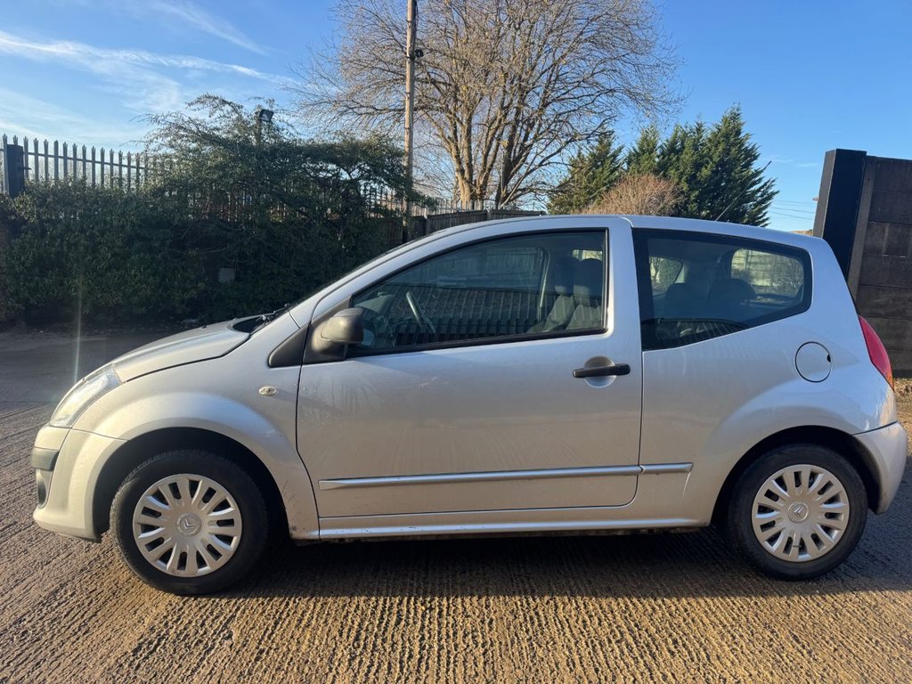 Used Citroen C2 2009 for sale - 76934538: Photo 2