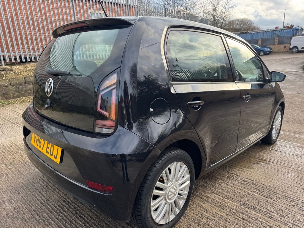 Used Volkswagen up! 2017 for sale - 78082425: Photo 5