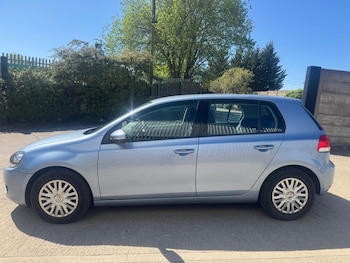 Used Volkswagen Golf 2009 for sale - 78444968: Photo