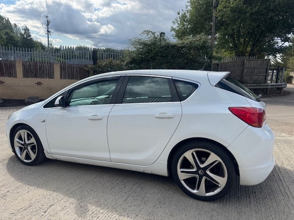 Used Vauxhall Astra 2013 for sale - 76291351: Photo 11