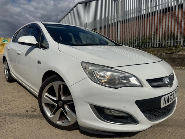 Used Vauxhall Astra 2013 for sale - 76291351: Photo 3