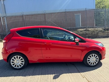 Used Ford Fiesta 2011 for sale - 78426160: Photo