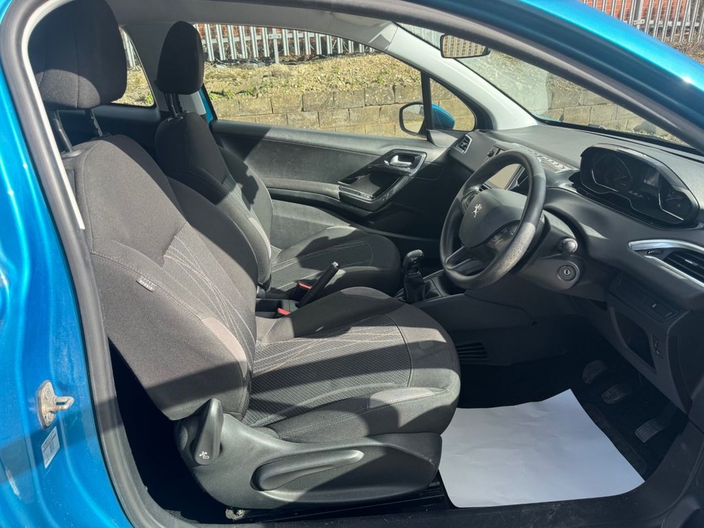 Used Peugeot 208 2013 for sale - 77835528: Photo 9