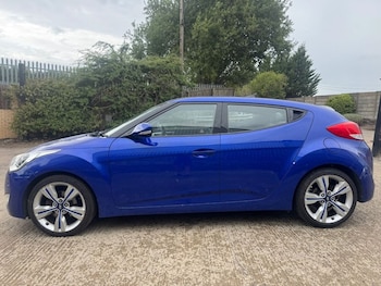 Used Hyundai Veloster 2013 for sale - 76291069: Photo