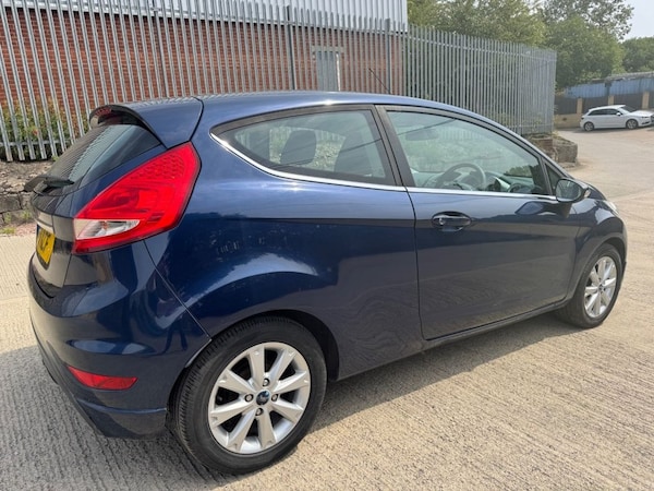 Used Ford Fiesta 2011 for sale - 76291271: Photo 12