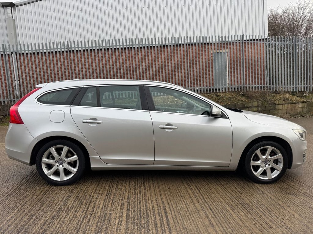 Used Volvo V60 2014 for sale - 77188246: Photo 2