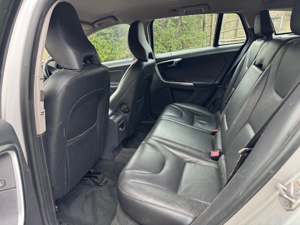 Used Volvo V60 2014 for sale - 77188246: Photo 9