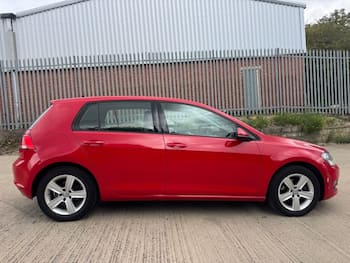 Used Volkswagen Golf 2017 for sale - 79871624: Photo