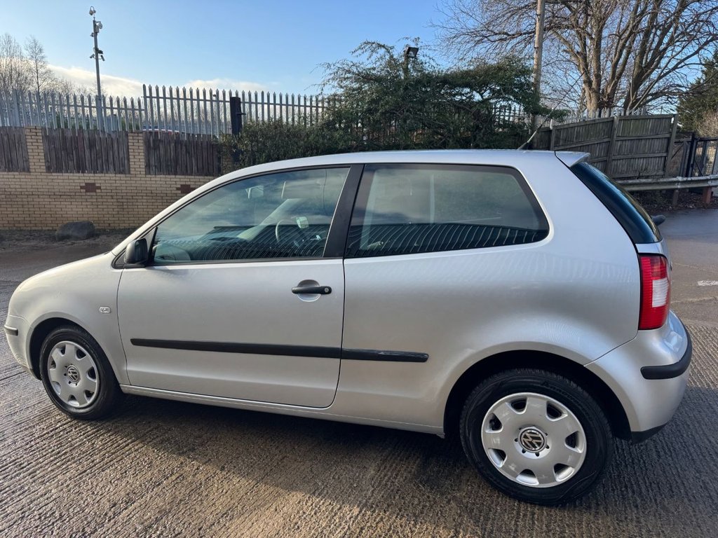 Used Volkswagen Polo 2003 for sale - 77227500: Photo 11