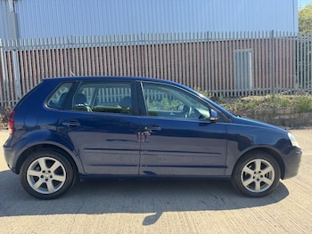 Used Volkswagen Polo 2009 for sale - 79482074: Photo