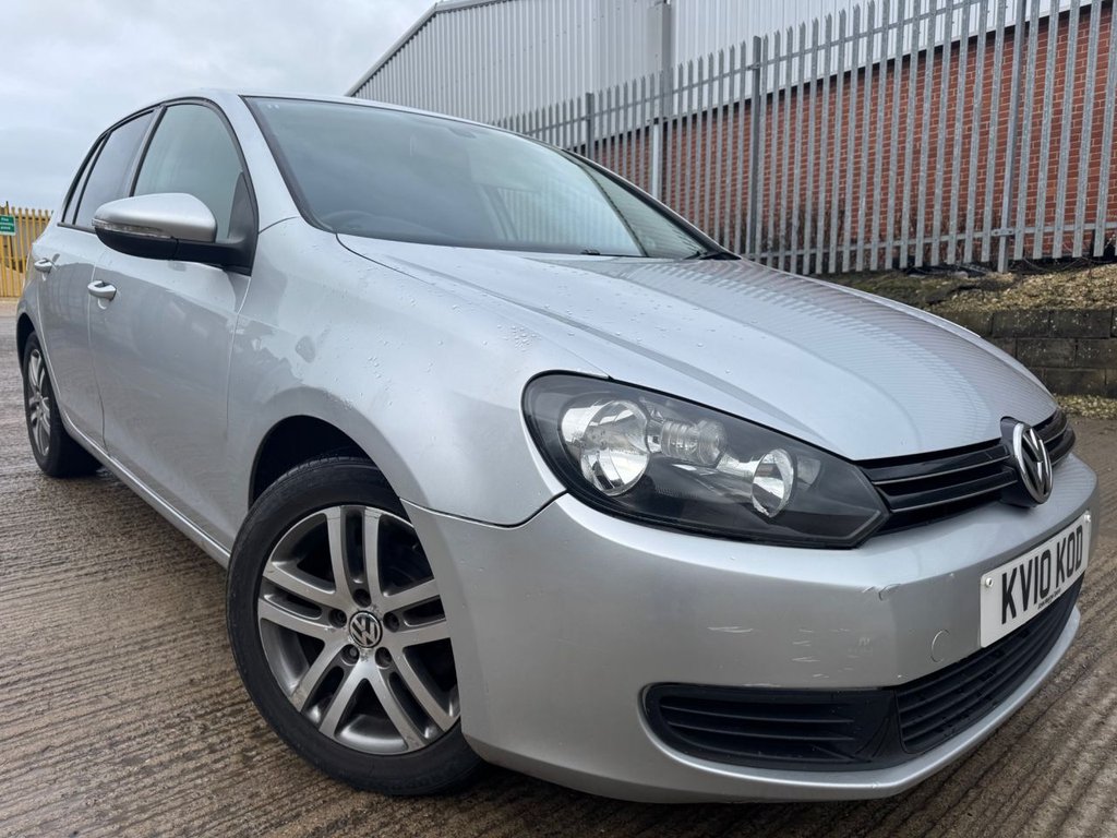 Used Volkswagen Golf 2010 for sale - 77499503: Photo 3