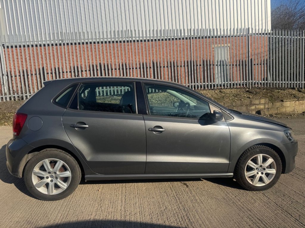 Used Volkswagen Polo 2010 for sale - 77765243: Photo 4