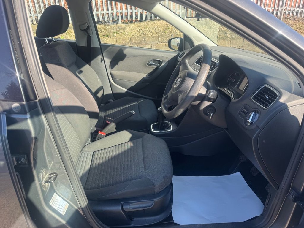 Used Volkswagen Polo 2010 for sale - 77765243: Photo 7